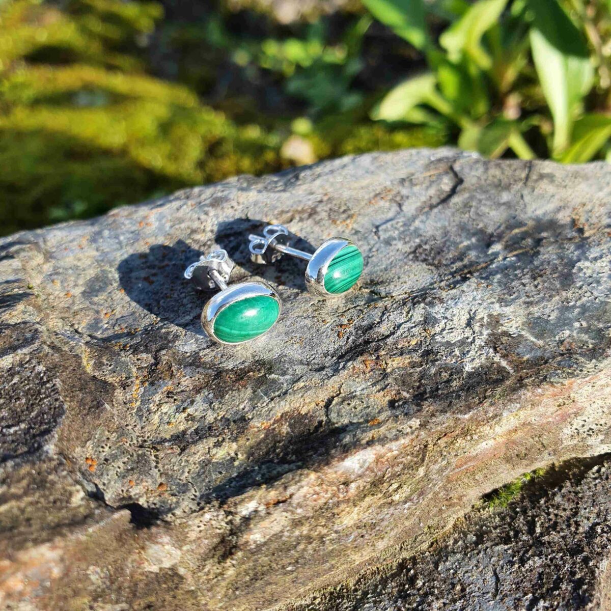 Boucles d'oreilles clips pendantes Positano pierre effet malachite - vert