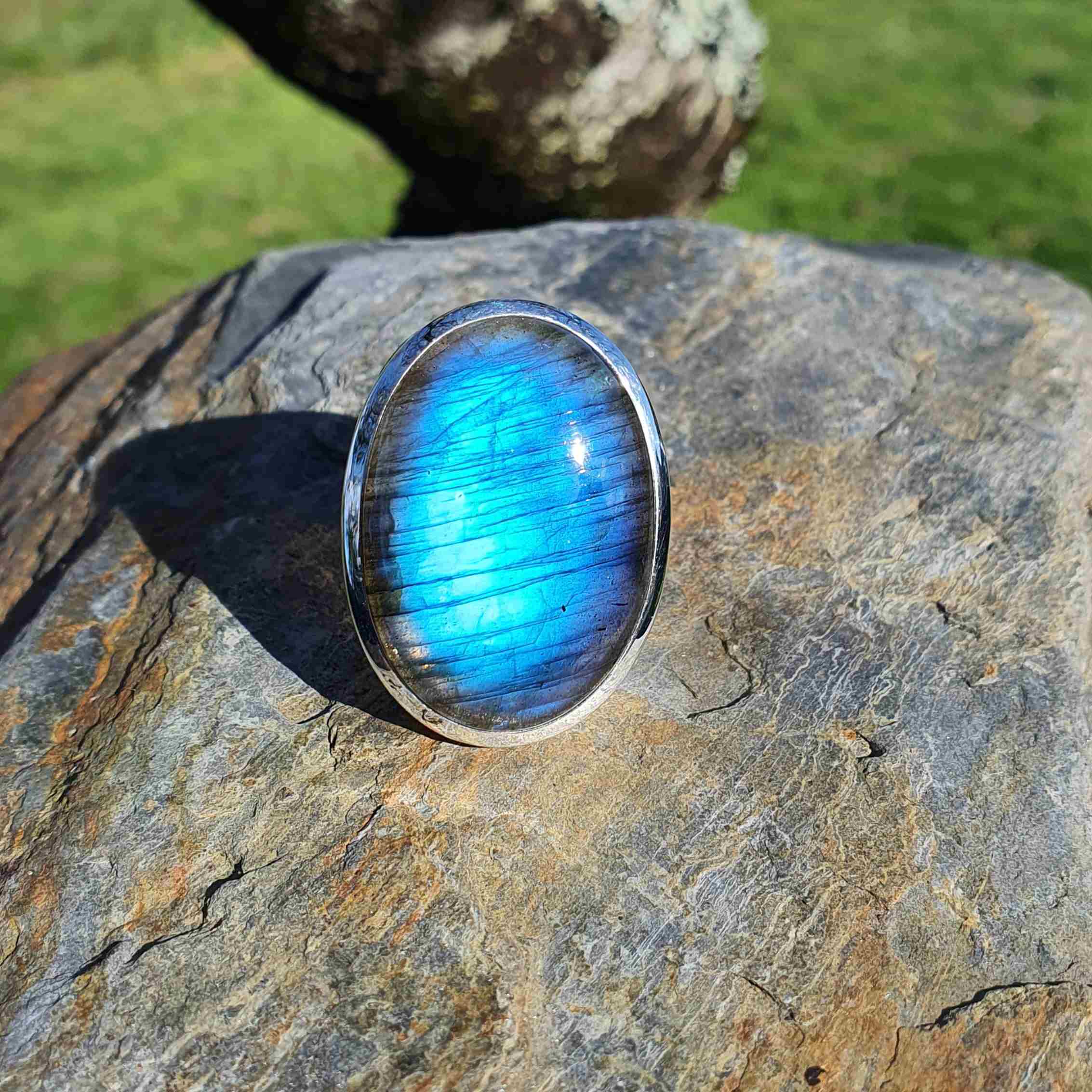 Bague Argent Sterling 925 Avec Labradorite Naturelle – Feu Bleu – Bijou Fait Main Inde