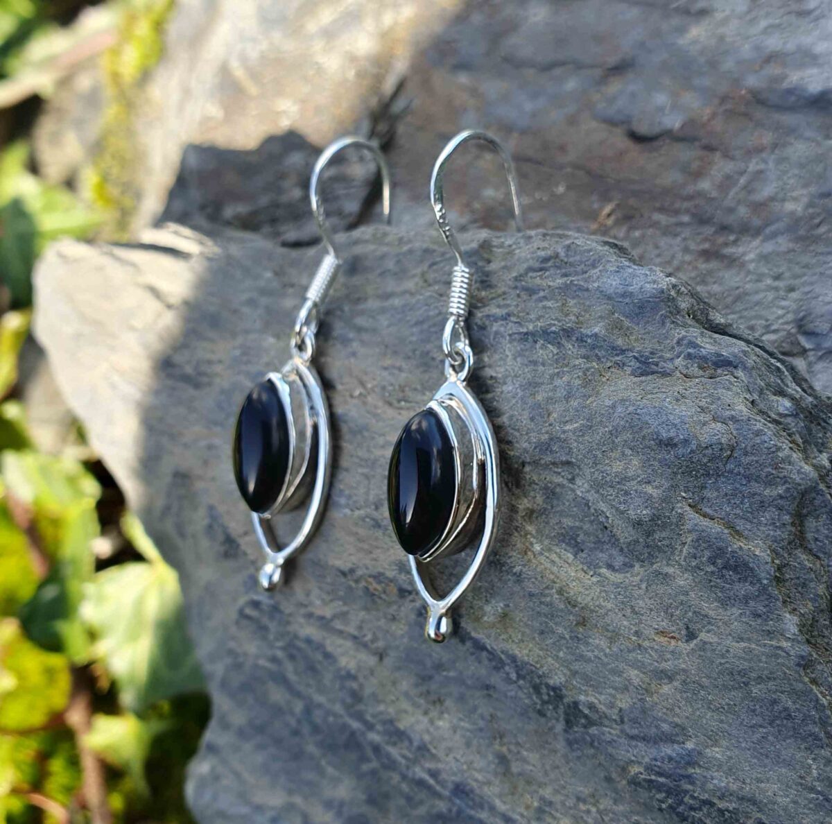 Boucles D'oreilles Onyx Noir Pendantes Style Chandelier - Alliage, Neuf Sans Emballage