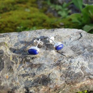 Boucles d'oreilles en Lapis Lazuli et argent 925 : Une strate de ciel