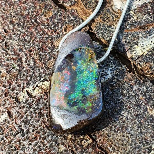 Pendentif Opale Boulder