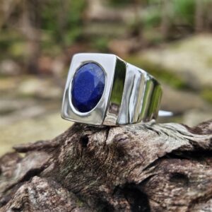 Chevalière en lapis-lazuli bleu nuit et bleu roi, sertie en argent massif, élégante et solide, taille 60