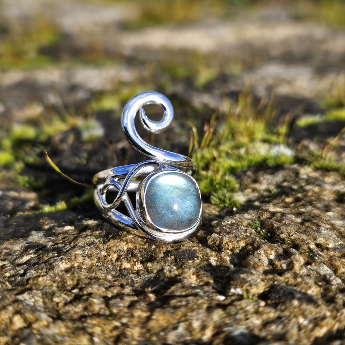 Bague Labradorite – Coussin Vert – Taille 54 Bague Labradorite - Coussin Vert - Taille 54 - Image 2