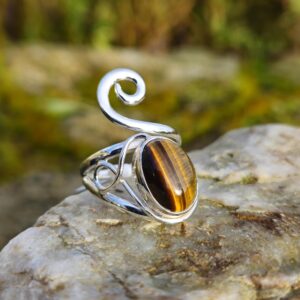 Bague Œil de Tigre: Reflets aux nuances chaudes- Modèle ajustable en Argent massif - Taille 60